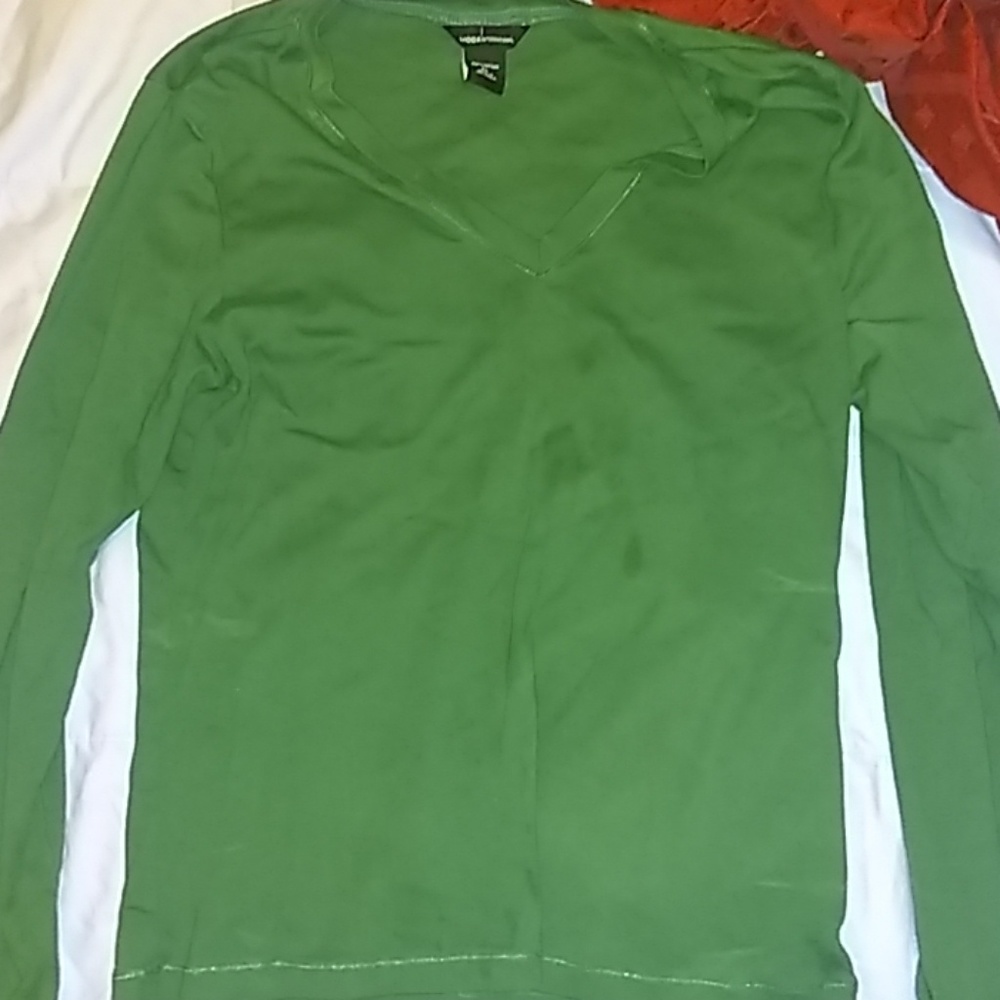 Long sleeve v neck